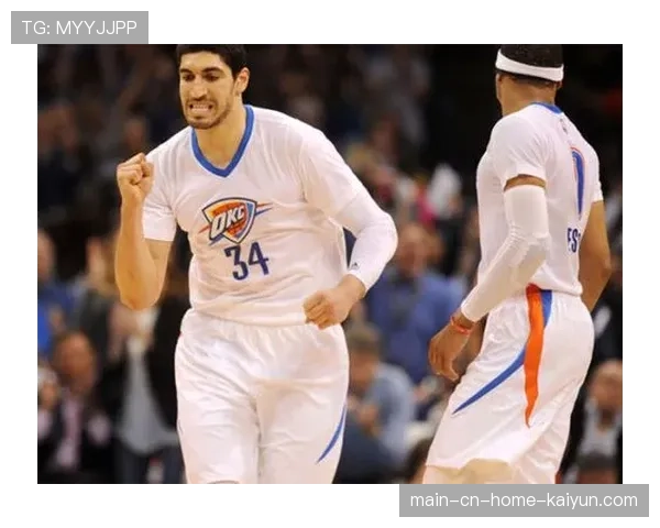 雷霆快打旋风压制猛龙,速度与压迫性主导比赛节奏 雷霆快打旋风压制猛龙,速度与压迫性主导比赛节奏