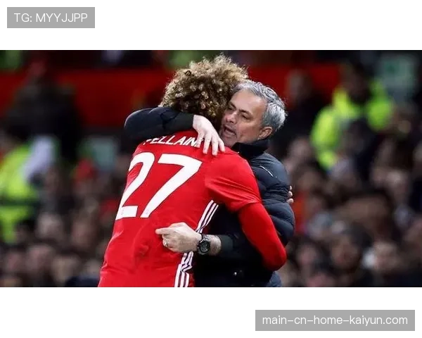 曼联中场面临重组 B费离队传闻升温卡塞米罗确认赛季末告别 曼联中场面临重组 B费离队传闻升温卡塞米罗确认赛季末告别