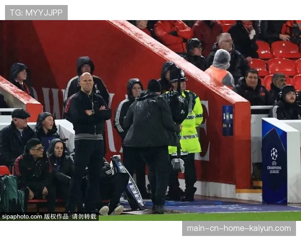 埃基蒂克跟腱疑似断裂 利物浦锋线引援再遭伤病打击